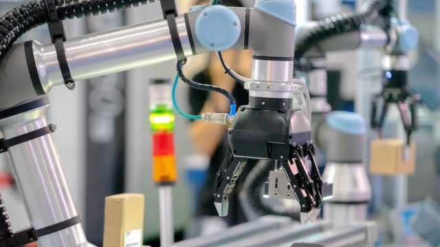 Universal Robots: Successful Implementation of SRCI