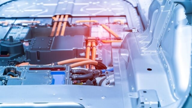 PROFINET IRT and PROFIdrive in Battery Cell Manufacturing